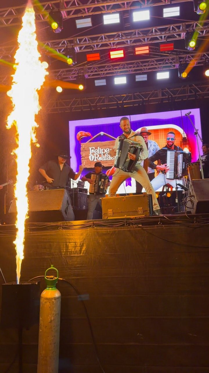 Pirotecnia no palco