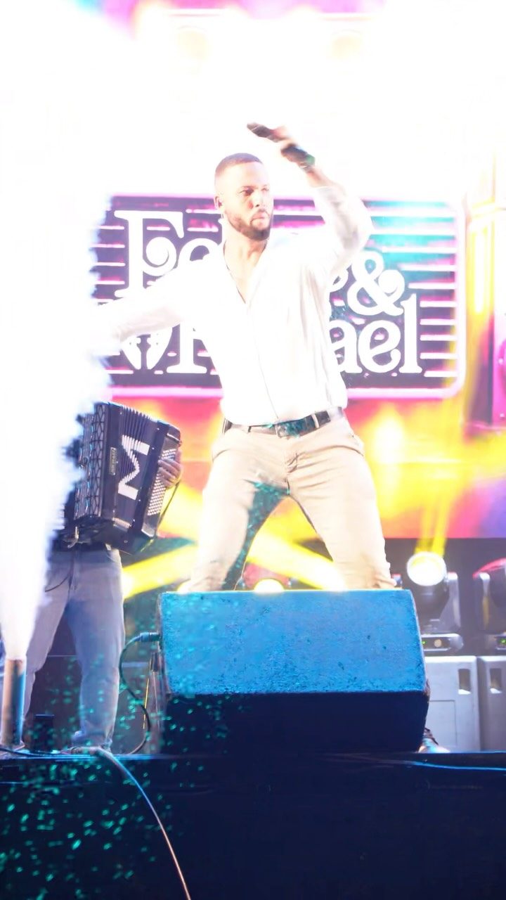 Rafael no palco